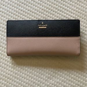 Like New Kate Spade Wallet